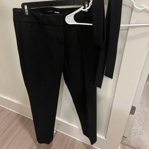 Loft size 2 Julie pant with belt